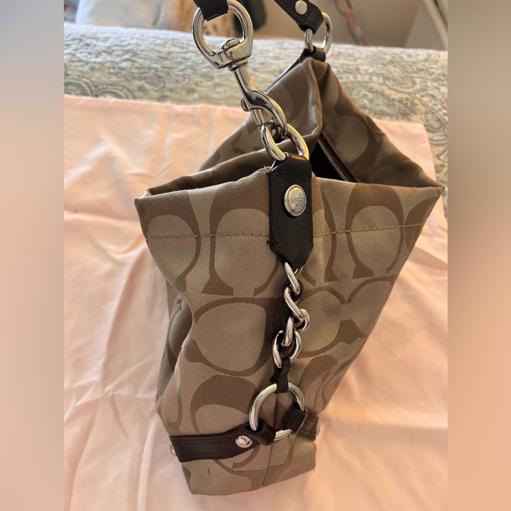 Coach Signature - brown & tan jacquard w/ leather accents